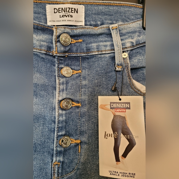 Levi's Denizen Ultra High Rise Button-Up Ankle Leggings Size 15/32 Skinny Jeans - Picture 3 of 11